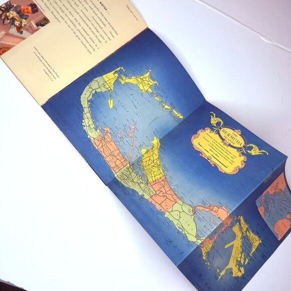 Vintage Bermuda Travel Guide “Peaceful Islands” Mid-Century Brochure 1950s - Picture 5 of 6